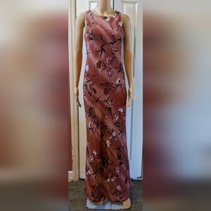 Pre-owned Jonathan Martin sleeveless long dress, floral design, size 9, TD